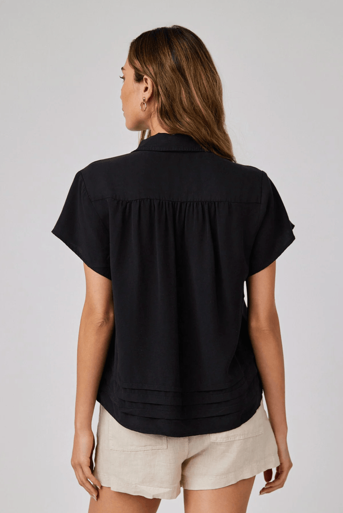 Bella Dahl - Cap Sleeve Pintuck Button Down - Black - Shirt_Bella Dahl - Aritmetik - montreal