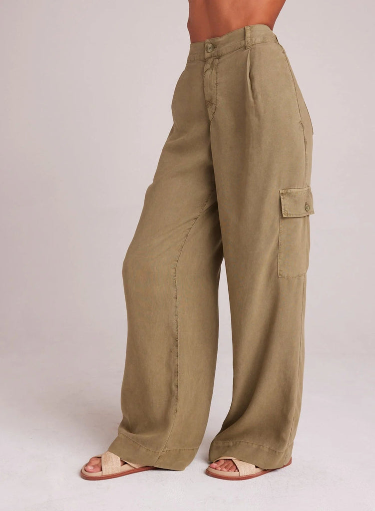 Bella Dahl - Cargo Wide Leg - French Olive - Cargo Pants_Bella Dahl - Aritmetik - montreal