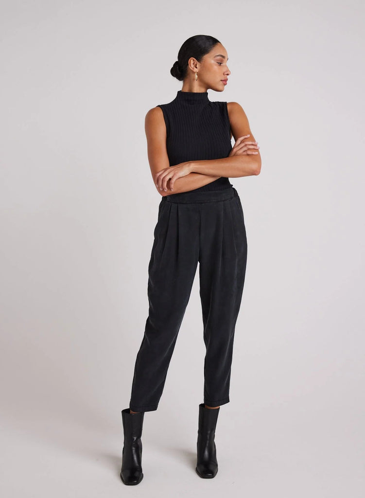 Bella Dahl - Nico Clean Waist Slouchy Trouser - Black - PANTS_Bella Dahl - Aritmetik - montreal