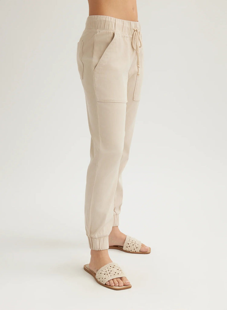 Bella Dahl - Pocket Jogger - BEIGE - PANTS_Bella Dahl - Aritmetik - montreal