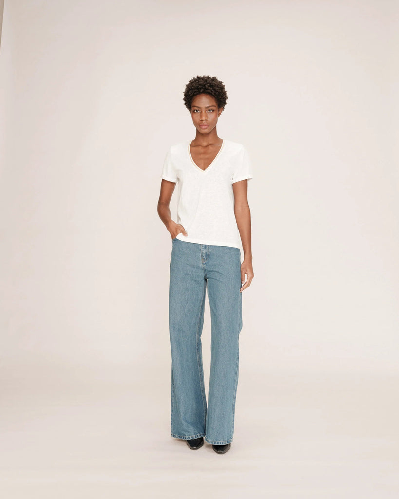 Grace & Mila - Tim V - Neck Top - Ivory - T-shirt_Grace & Mila - Aritmetik - montreal