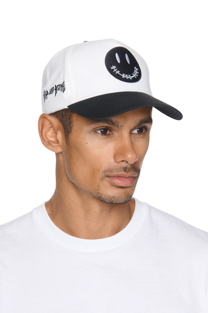 HIP & BONE - TWO TONE BRUSHED COTTON SMILEY SNAP BACK HAT - CAPS_HIP & BONE - Aritmetik - montreal