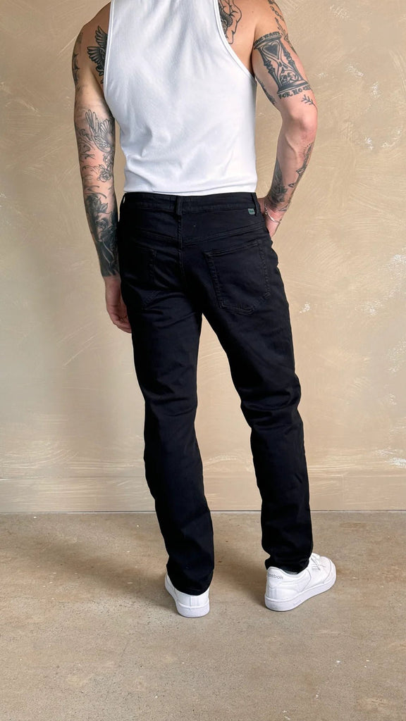 Kuwalla - Super Stretch Knit Slim Denim - Black - JEANS_Kuwalla - Aritmetik - montreal