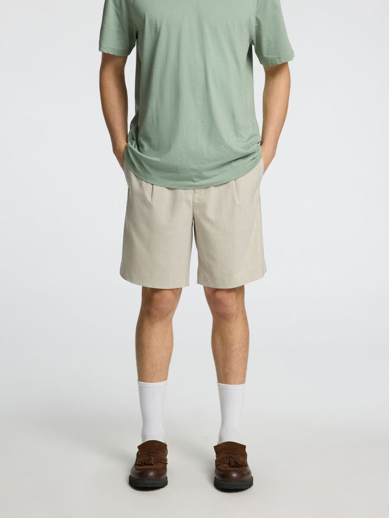 SELECTED - DRAWSTRING SHORTS - BEIGE - Shorts_SELECTED - Aritmetik - montreal