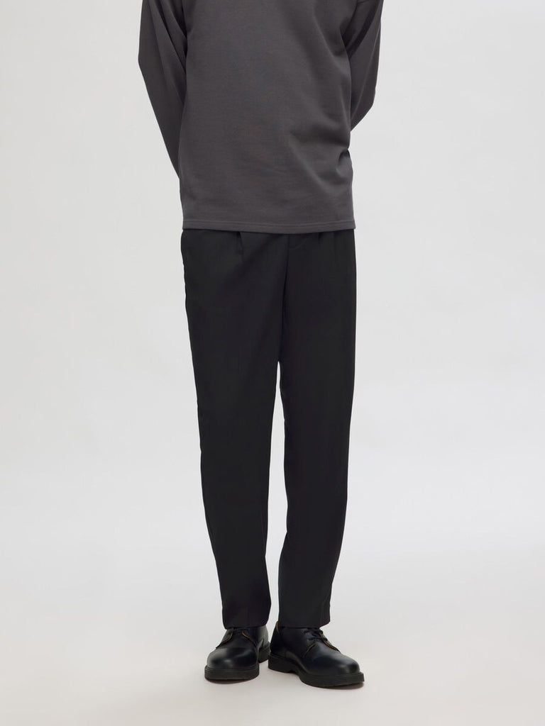 SELECTED - PLEATED TROUSERS - BLACK - PANTS_SELECTED - Aritmetik - montreal