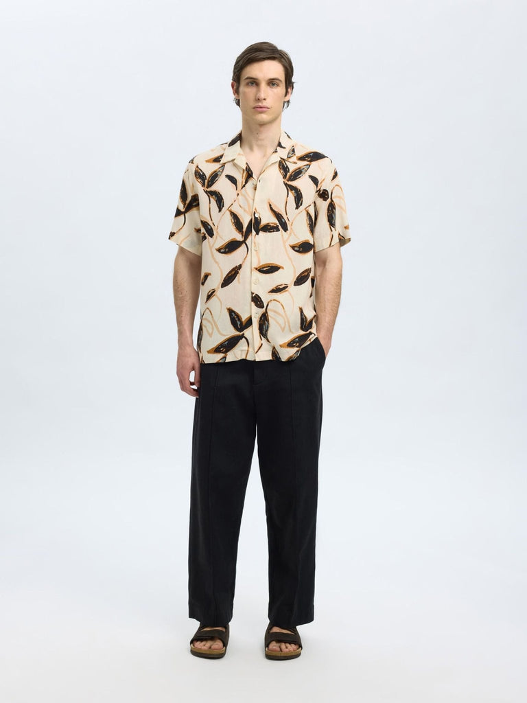 SELECTED - PRINTED SHORT SLEEVED SHIRT - Wool Jacket_SELECTED - Aritmetik - montreal