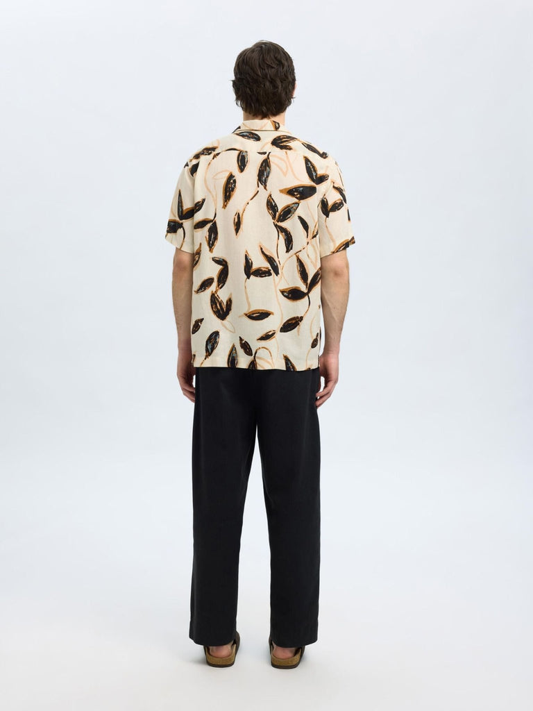 SELECTED - PRINTED SHORT SLEEVED SHIRT - Wool Jacket_SELECTED - Aritmetik - montreal