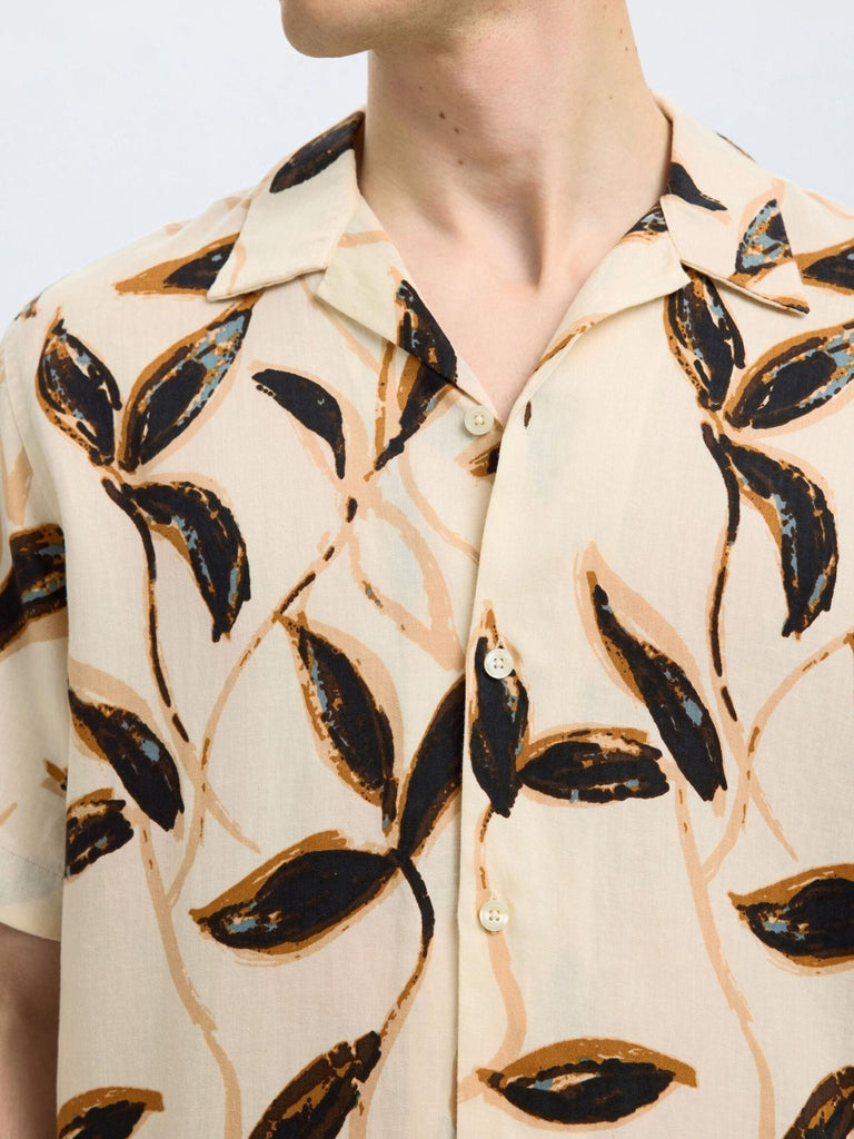 SELECTED - PRINTED SHORT SLEEVED SHIRT - Wool Jacket_SELECTED - Aritmetik - montreal