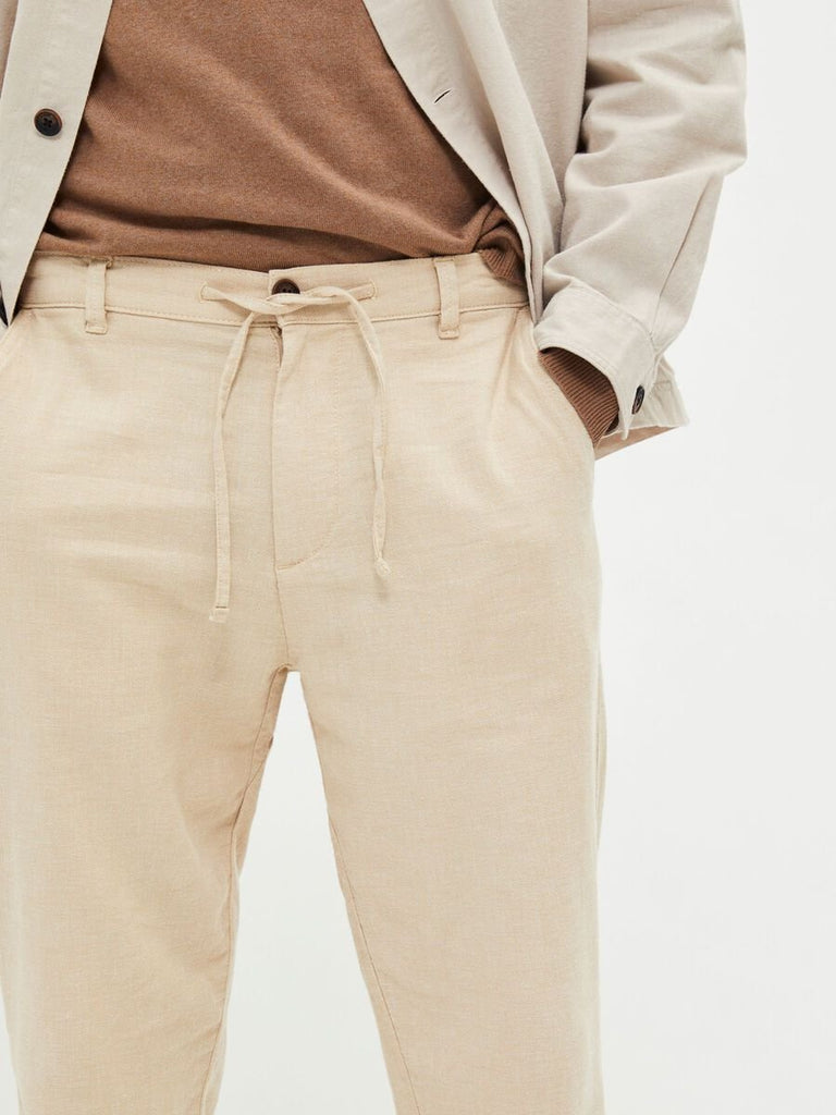 SELECTED - SLIM FIT TAPERED LINEN TROUSERS - BEIGE - PANTS_SELECTED - Aritmetik - montreal