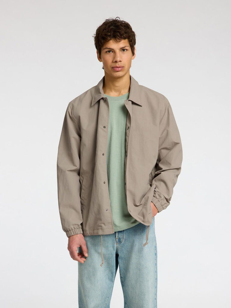 SELECTED - WATER REPELLENT LIGHTWEIGHT JACKET - BEIGE - Jacket_SELECTED - Aritmetik - montreal