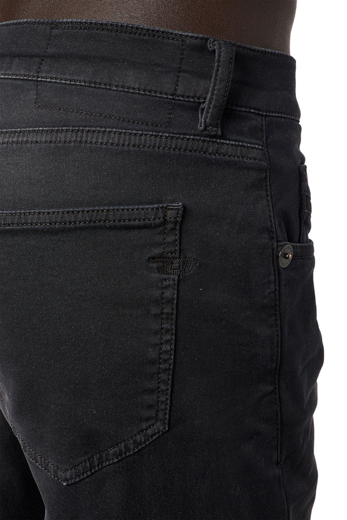 DIESEL - Slim 2060 D-Strukt Joggjeans® 0670M Black-Jeans_DIESEL-Aritmetik-montreal