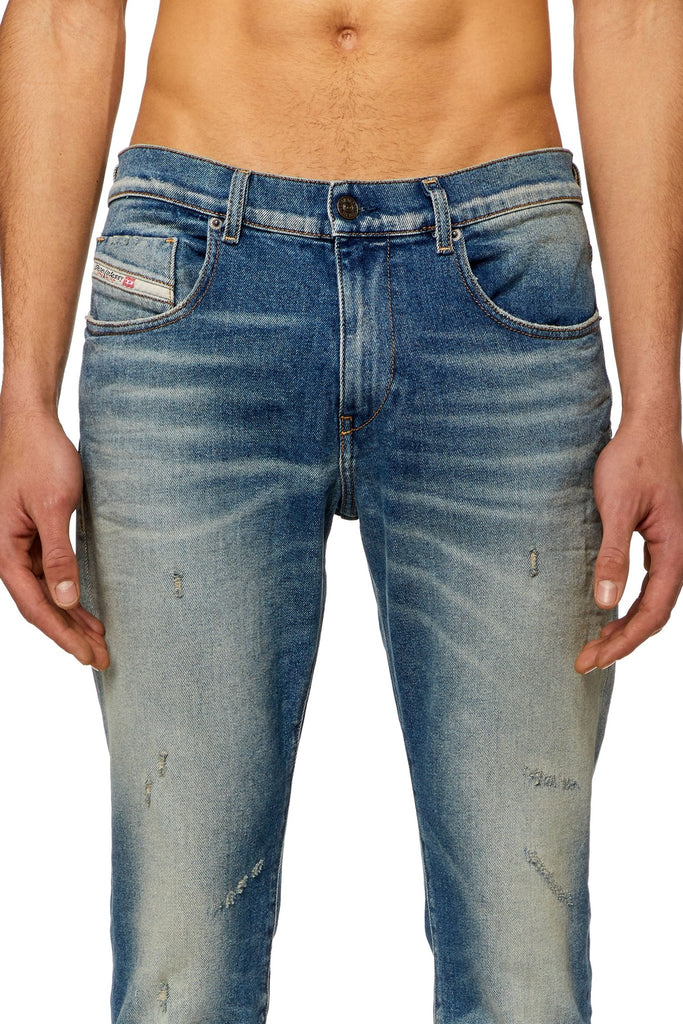 DIESEL - Slim Jeans 2019 D-Strukt 09H55-Jeans_DIESEL-Aritmetik-montreal