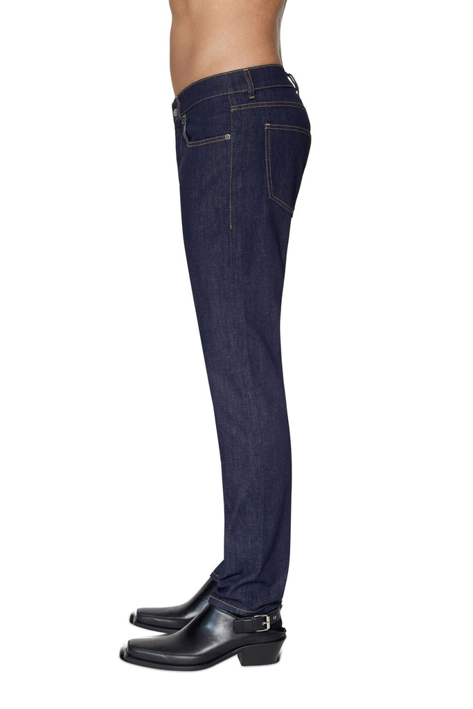 DIESEL - Slim Jeans 2019 D-Strukt Z9B89-Jeans_DIESEL-Aritmetik-montreal