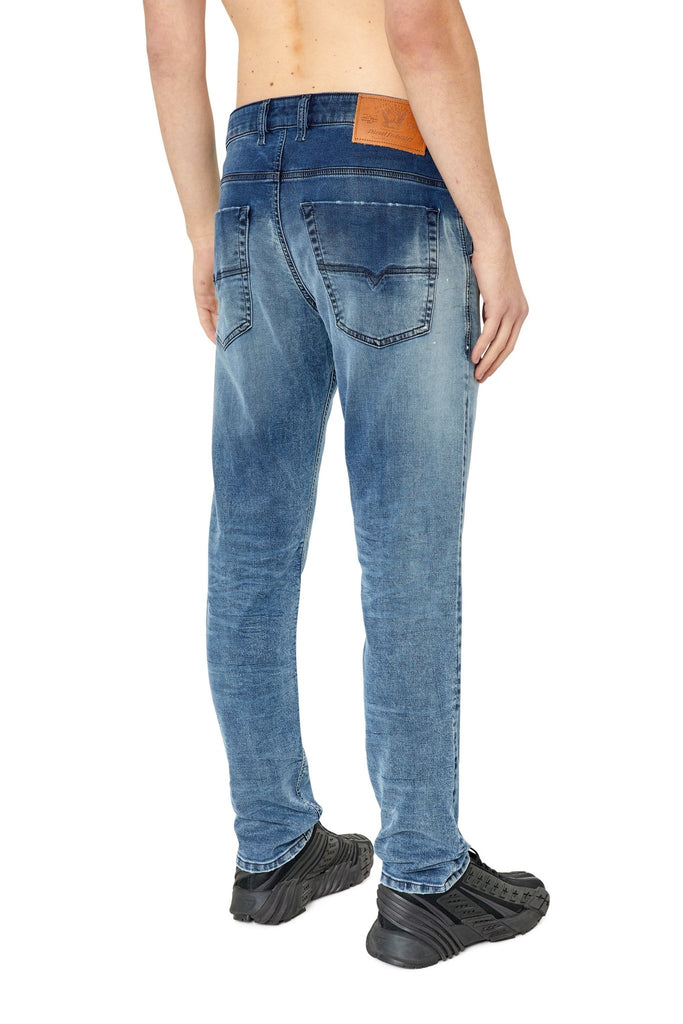 Krooley JoggJeans® 068CS Tapered-Jogg Jeans_DIESEL-Aritmetik-montreal